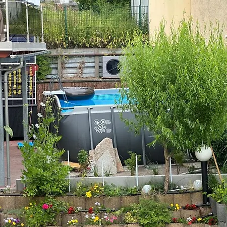 Zur Wartburg Affittacamere 3*